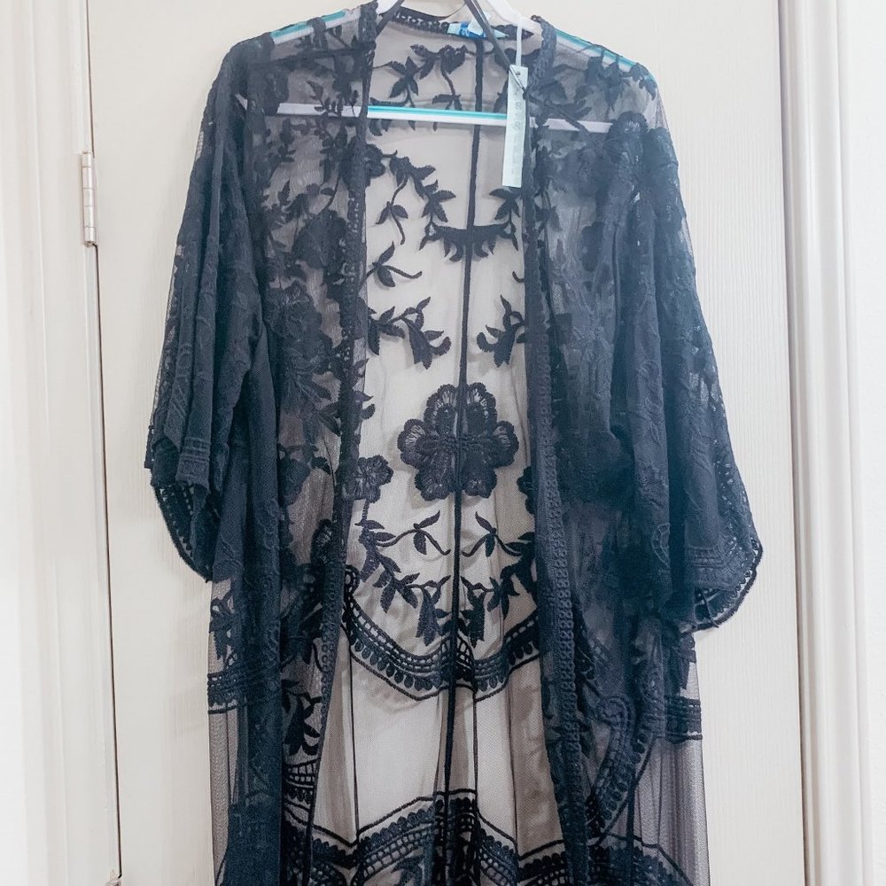 Black Lace Kimono